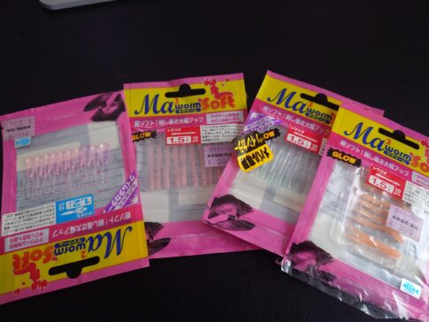 アジングワームの色はこの３色あれば大丈夫！鉄板カラー３色を紹介
